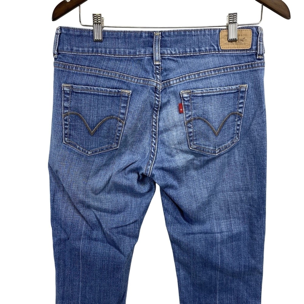 Levis 526 Slender Boot Cut Cropped Jeans Womens 6 Medium Blue Wash Raw Hem Denim